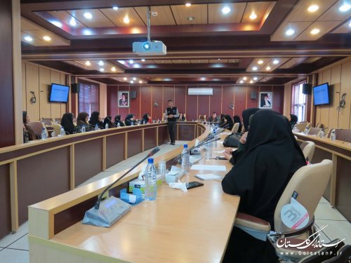 آموزش مدیریت بحران برای بانوان دستگاه‎های اجرایی استان برگزار شد-گزارش تصویری 