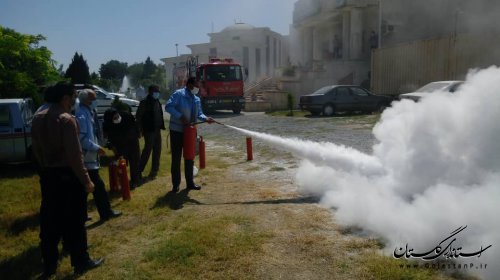 برگزاری دوره آموزشی آتش سوزی و اطفا حریق برای پرسنل مدیریت بحران استان